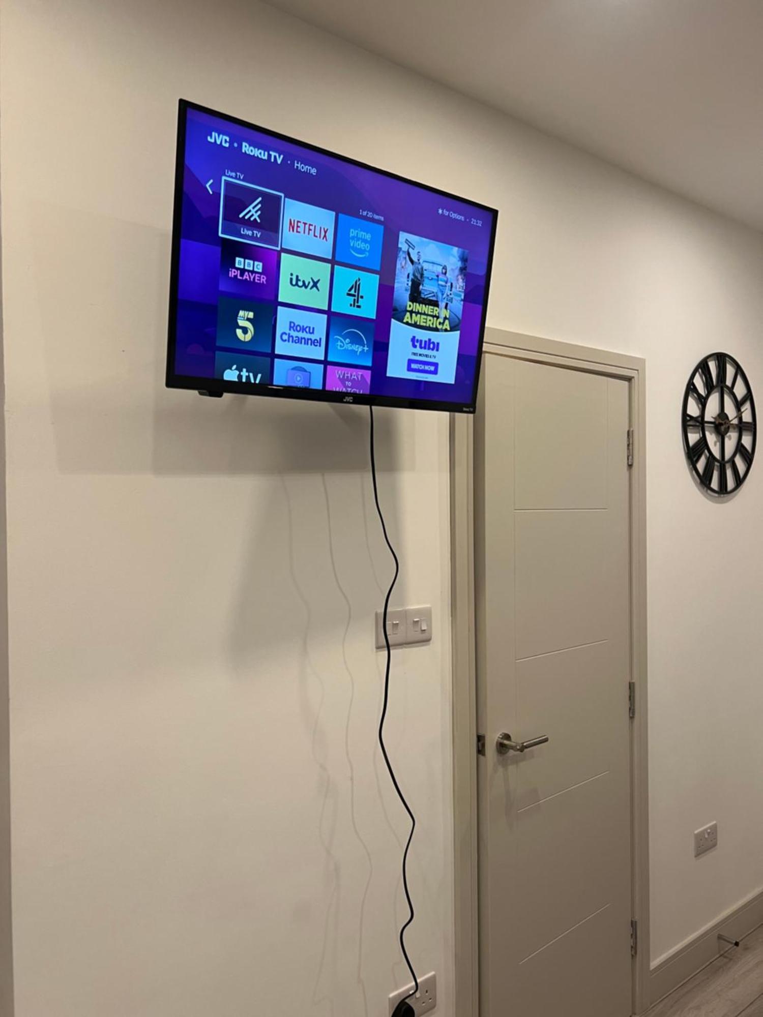 Luxury Studio Apartment In Sutton, London Sutton  Dış mekan fotoğraf